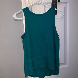 High-Neck Tank